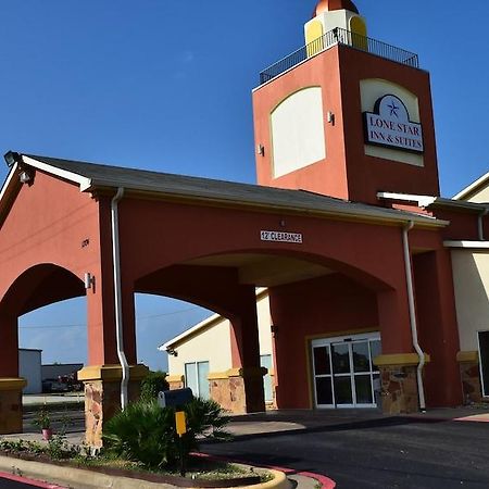 Lone Star Inn & Suites Groesbeck Esterno foto